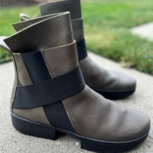 Trippen Women’s Booties - Forest